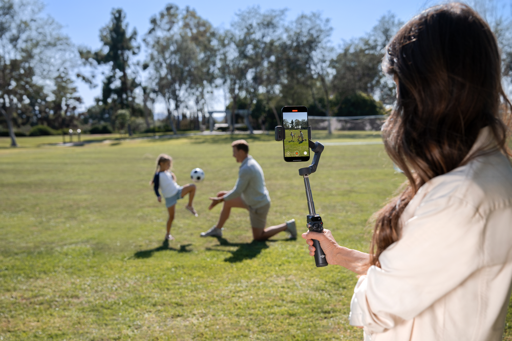 大疆 DJI Osmo Mobile 8 全场景精准跟拍手机稳定器正式发布,售价 898 元起-DoTmT分享网